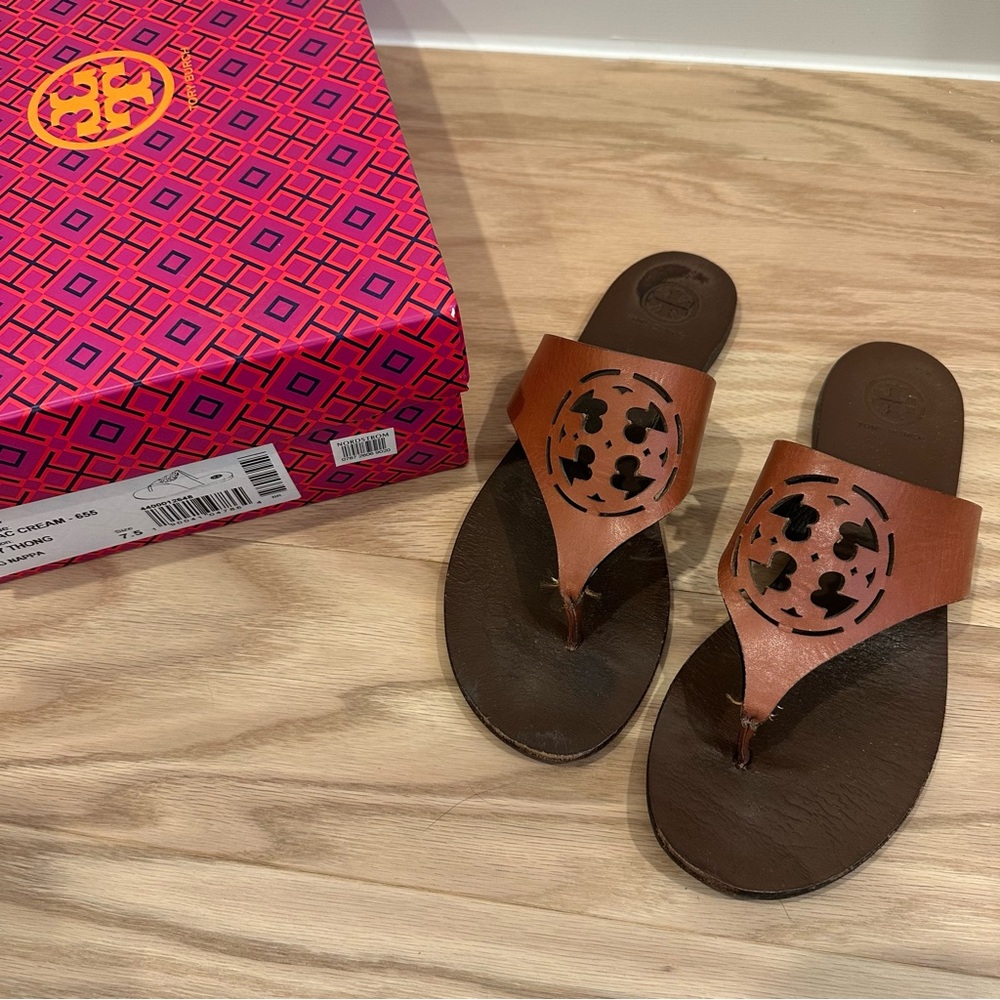 Tory Burch Zoey thong brown sandal